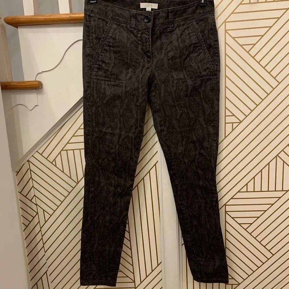 Loft Snakeskin Cargo Skinny Pants